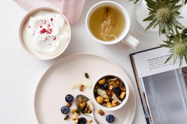 NOVÁ ZNAČKA -NUDGE -