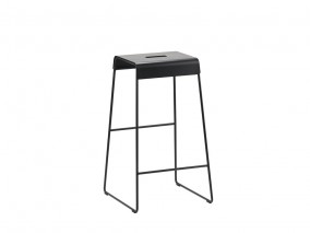 Zone Denmark Stolička A-Stool Black 65 cm (nosnost 110 kg)